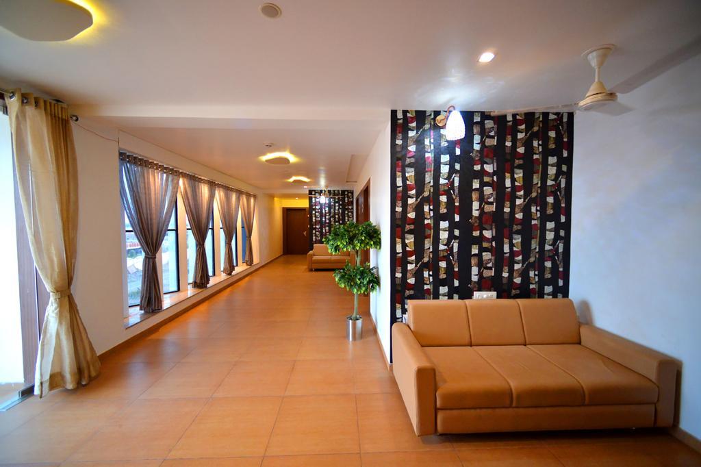 The Grand Imperial Hotel Morbi Ngoại thất bức ảnh